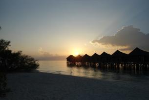 Viaje a Maldivas en Kanuhura Beach Villa