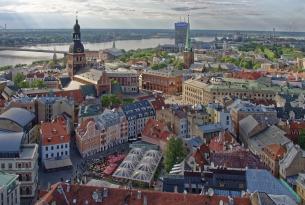 Tour en grupo por las capitales del Báltico (Helsinki, Tallin, Riga)