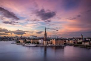 Fiordos Noruegos con Estocolmo: Stavanger, Bergen y más