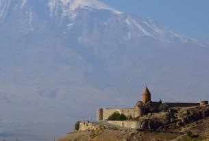 Armenia: historia, monasterios, iglesias medievales y mucho más (8 días)