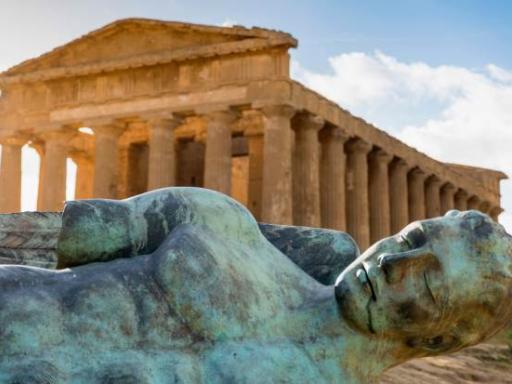 Circuito por Sicilia: Entre volcanes, leyendas y templos (Julio)