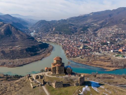 AZERBAIYAN, GEORGIA Y ARMENIA: Cáucaso, historia viva entre Oriente y Occidente | Verano
