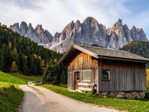 Viaje en grupo a Dolomitas: Descubre los Alpes Italianos (Verano)