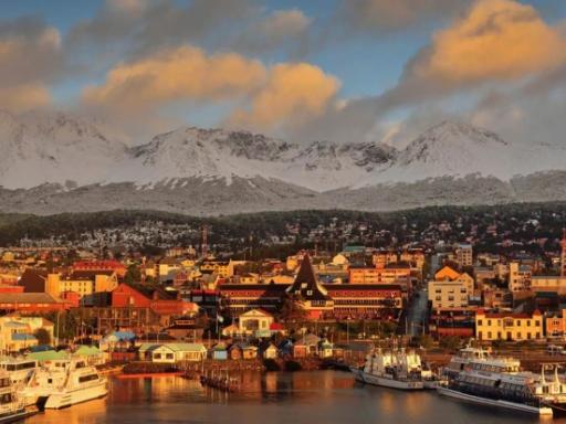 Viaje a Patagonia con Crucero Australis: Buenos Aires – Ushuaia – Crucero Australis – P. N. Paine - El Calafate (Otoño)