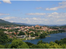 Circuitos por Camino de Santiago Portugués organizados por agencias expertas