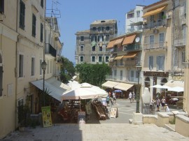 Circuitos por Corfú organizados por agencias expertas