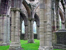 Circuitos por Gales organizados por agencias expertas