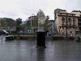 Viajes organizados y circuitos a Guetaria